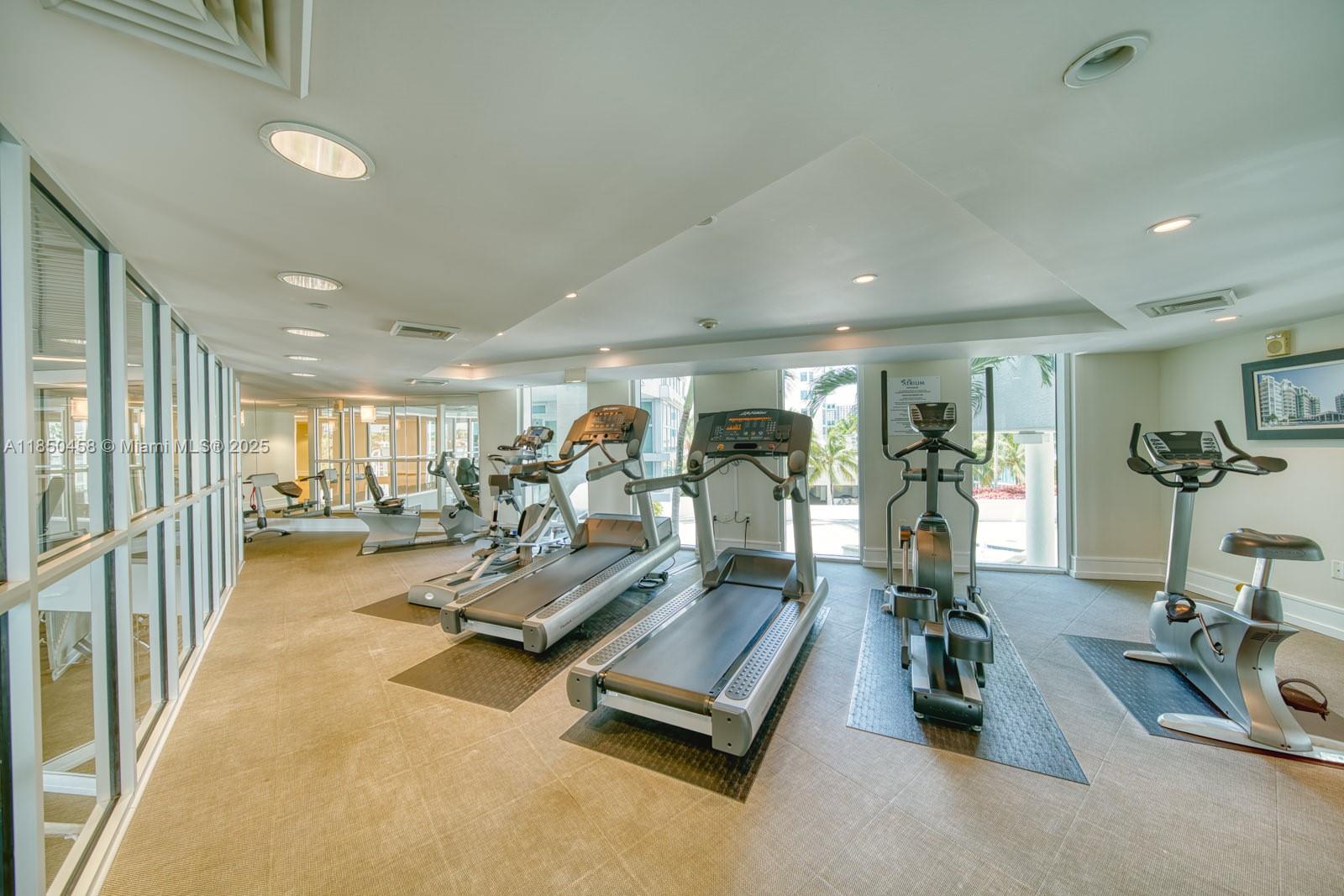 3131 NE 188th St # 1103 Unit: 2-1103