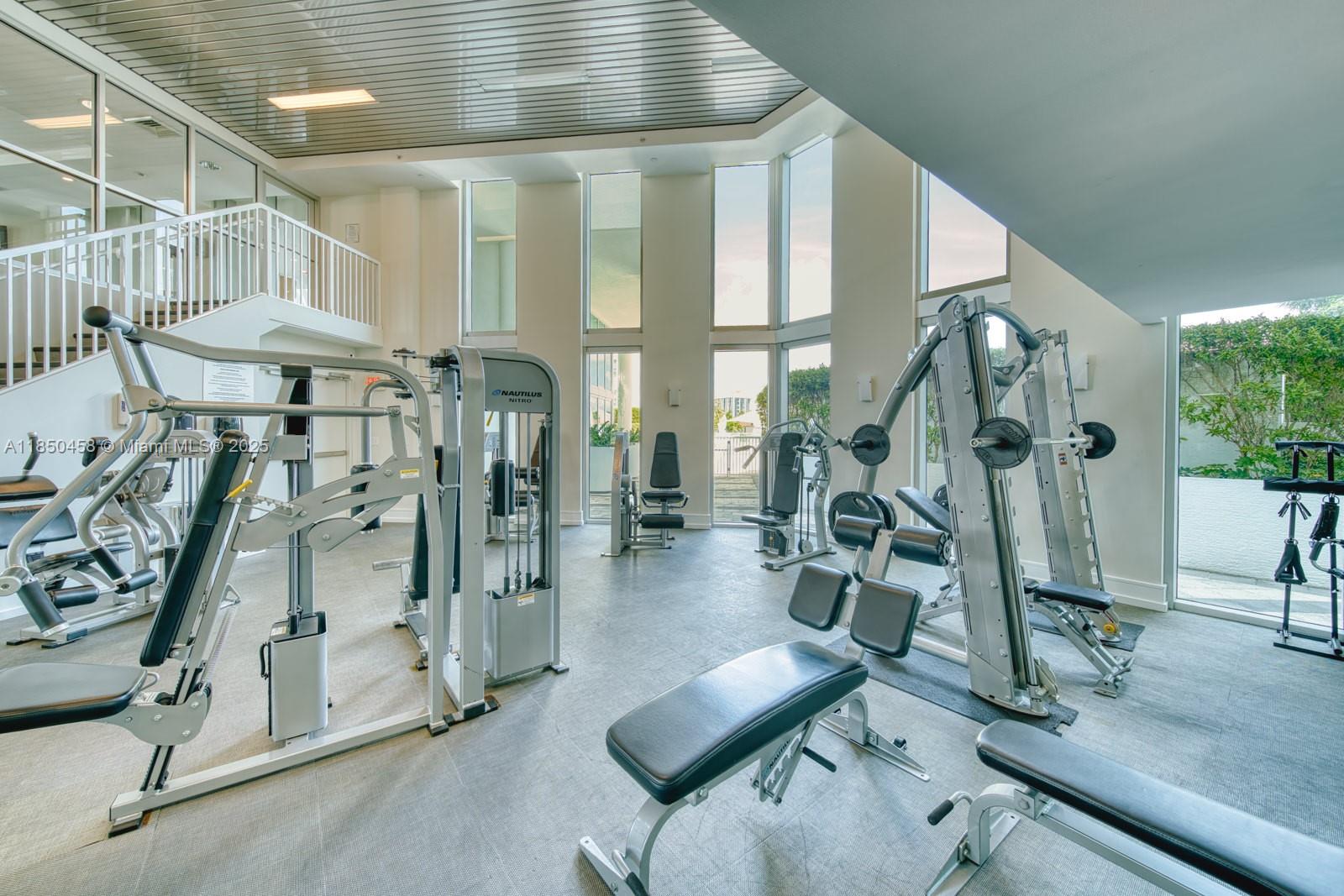 3131 NE 188th St # 1103 Unit: 2-1103