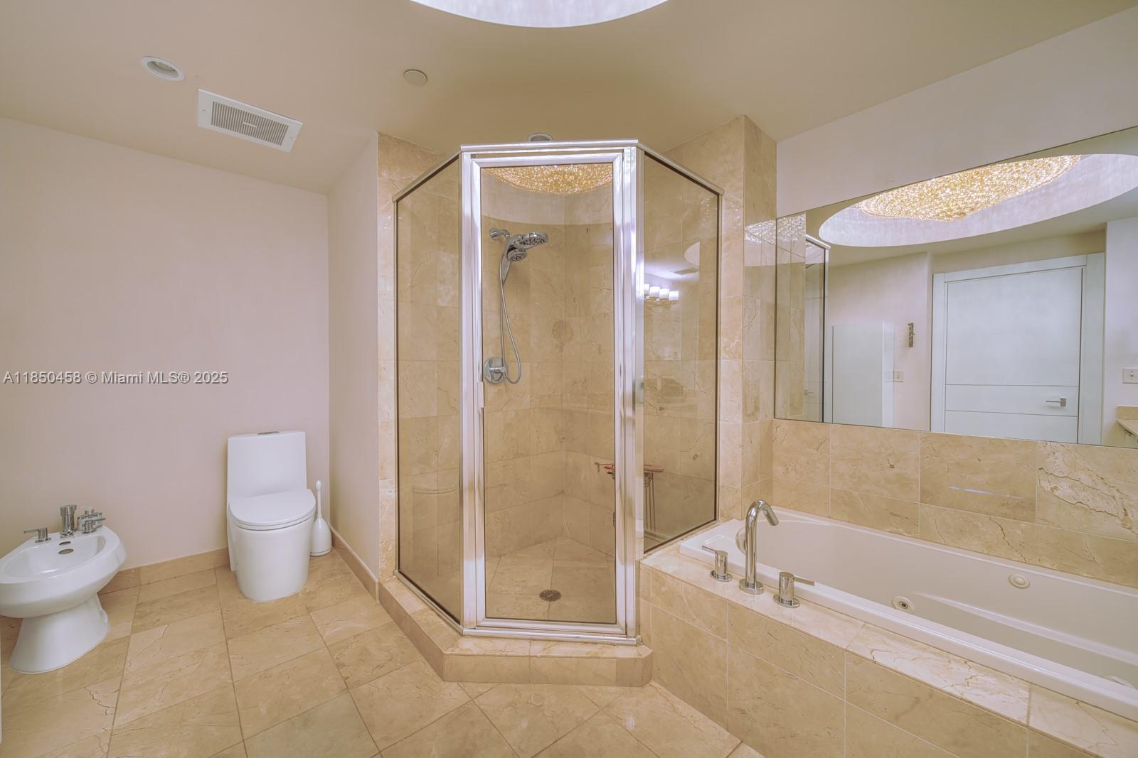 3131 NE 188th St # 1103 Unit: 2-1103