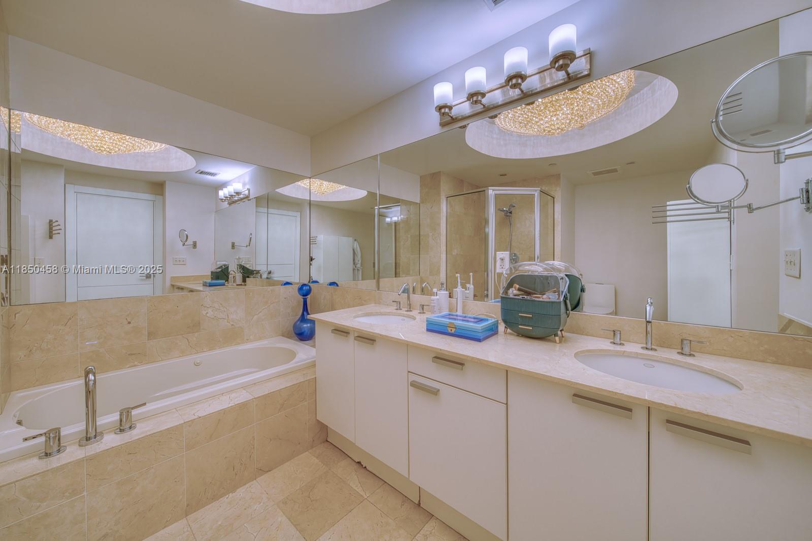 3131 NE 188th St # 1103 Unit: 2-1103