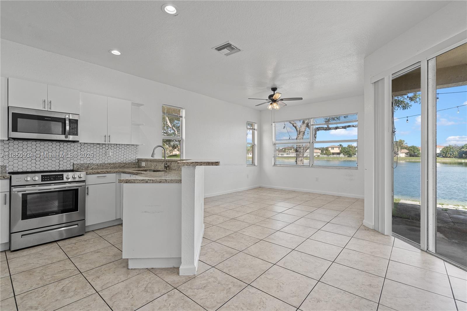3911 NE 13th Dr