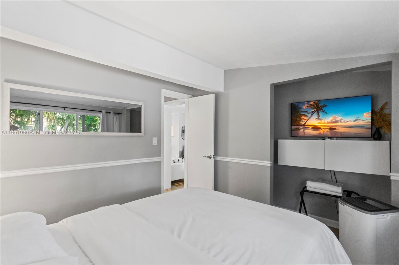 228 NE 16th Ave