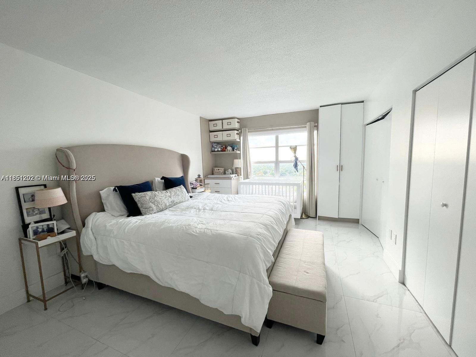 11111 Biscayne # 18H