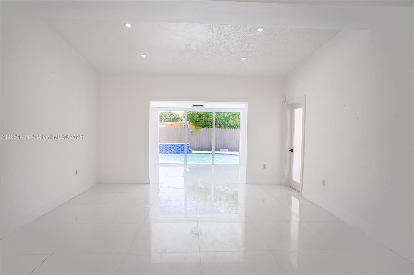 840 NW 170th Ter