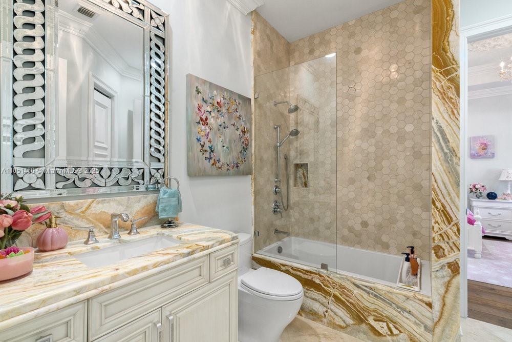 2225 W Silver Palm Rd