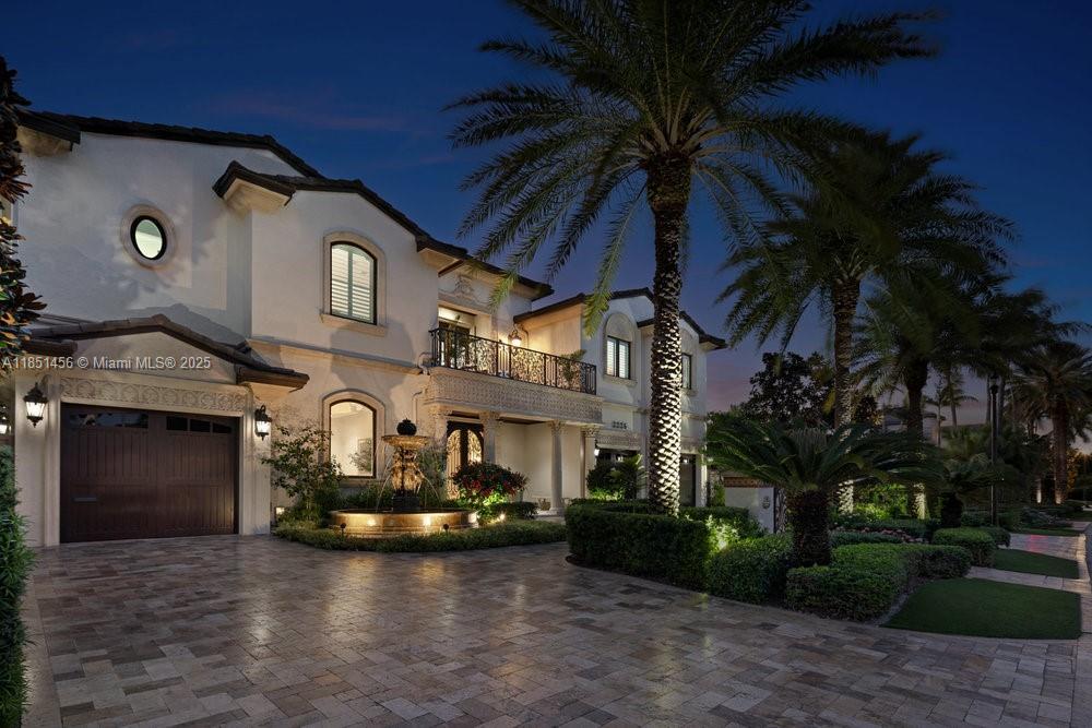 2225 W Silver Palm Rd