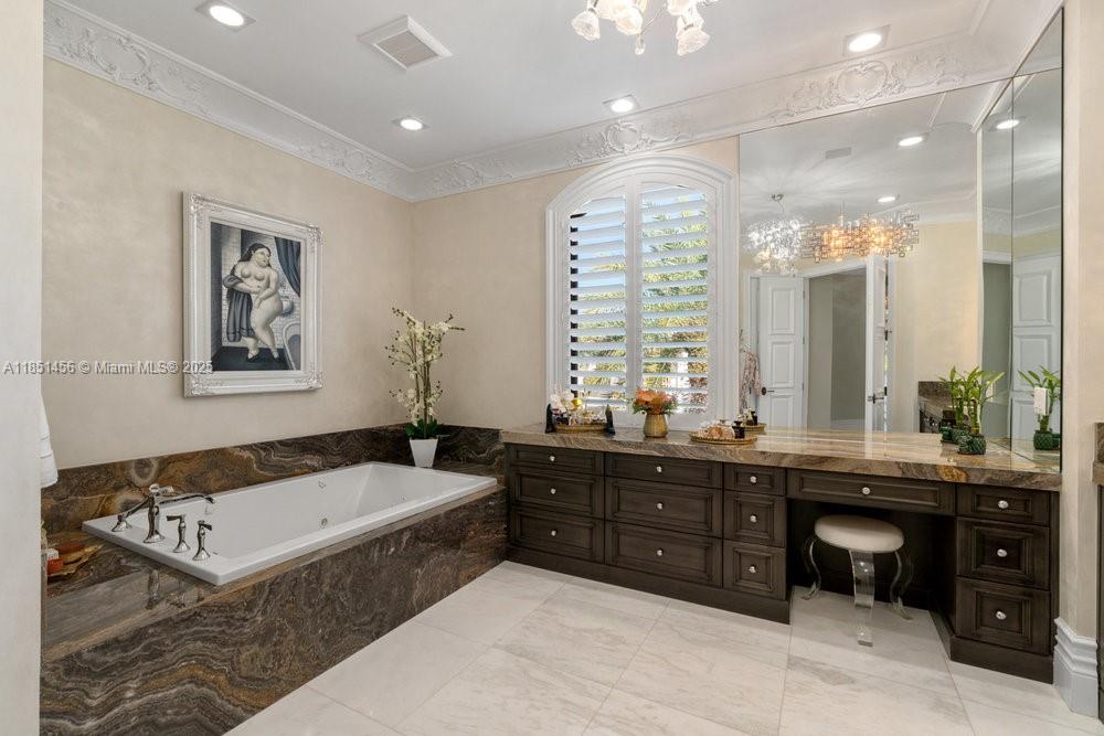 2225 W Silver Palm Rd