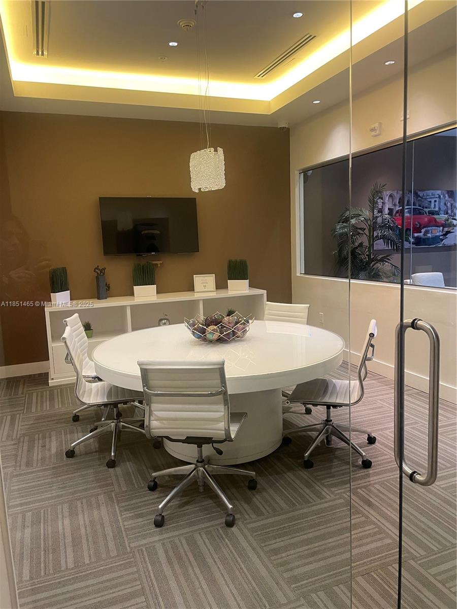 999 SW 1st Ave # 2715