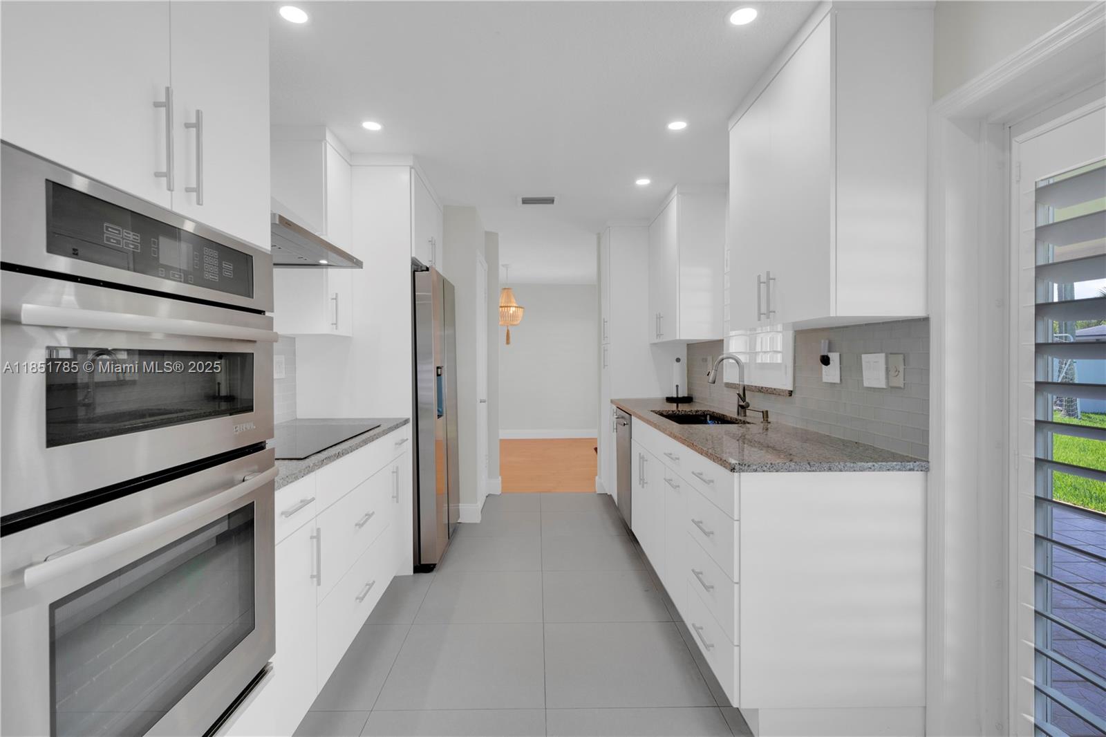 13232 SW 52nd Ter