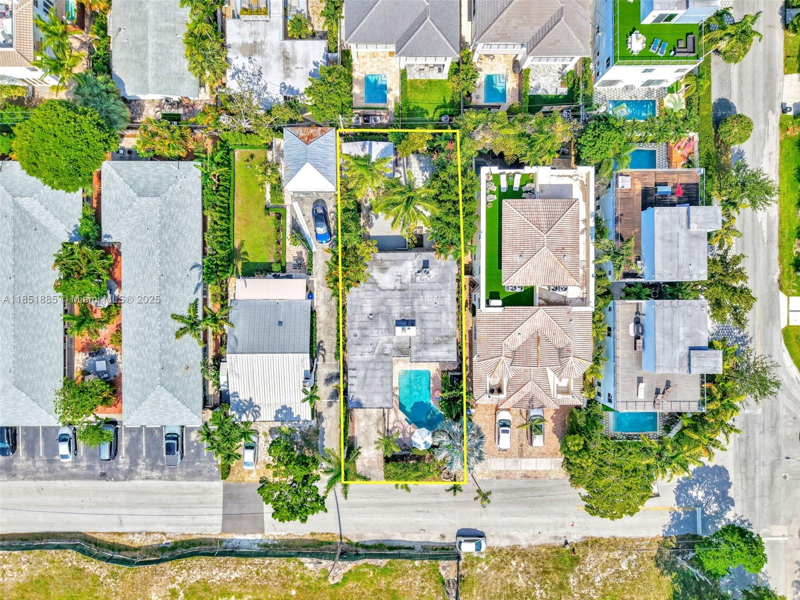 808 NE 16th Ave # 808