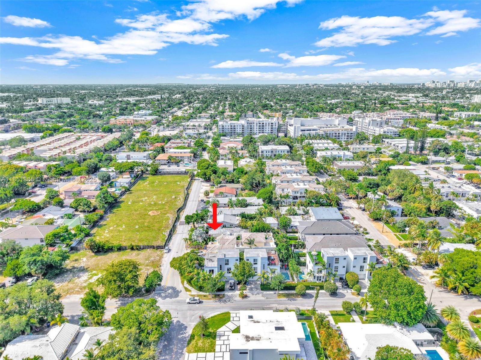 808 NE 16th Ave # 808