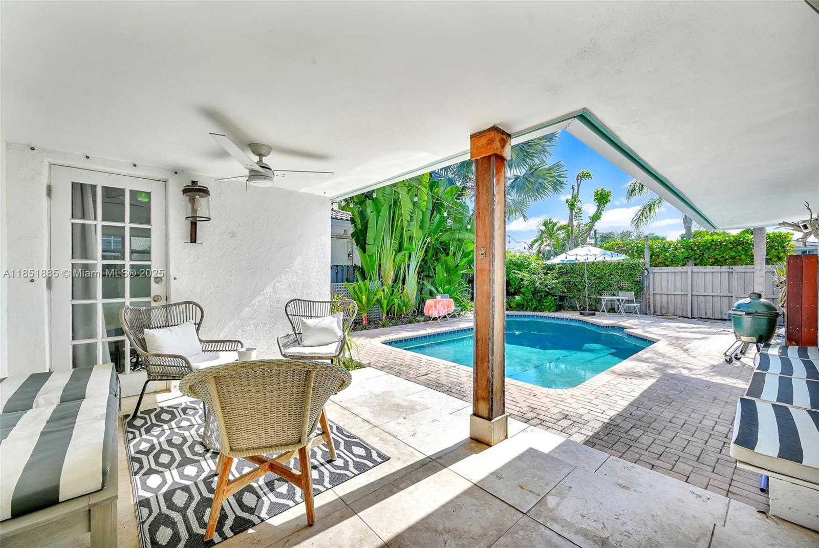 808 NE 16th Ave # 808