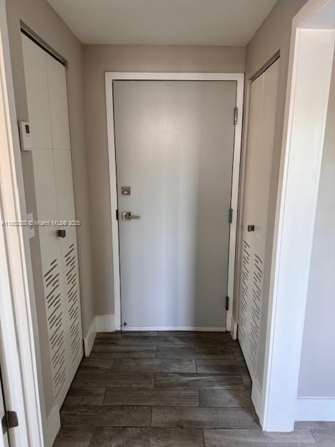 222 Sidonia Ave # 10