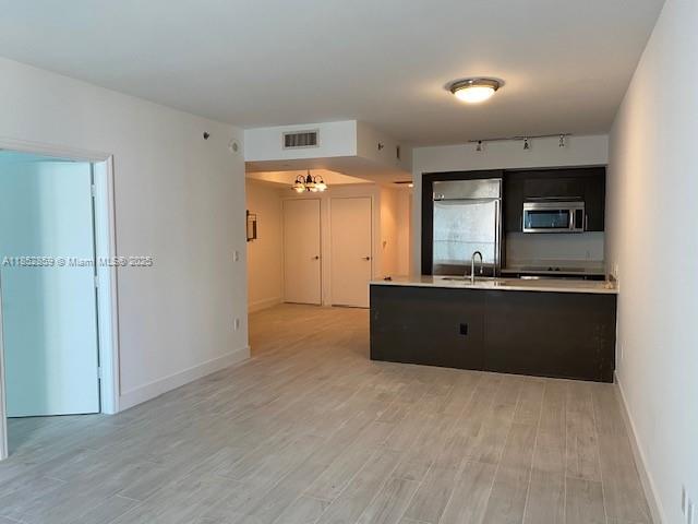 55 SE 6th St # 2100