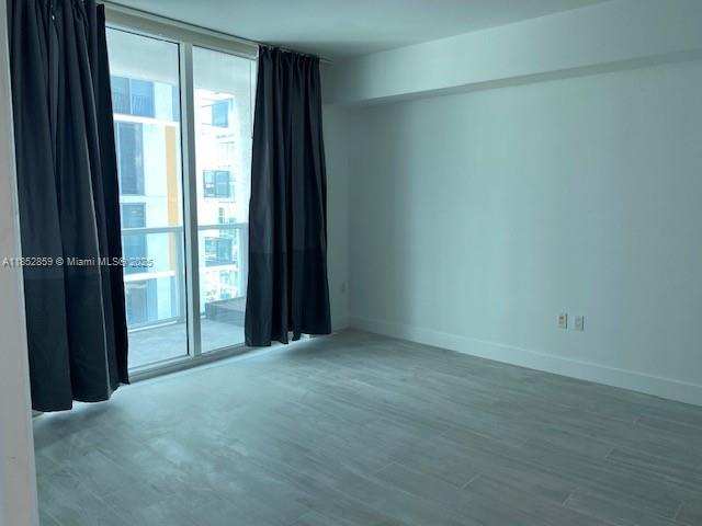 55 SE 6th St # 2100