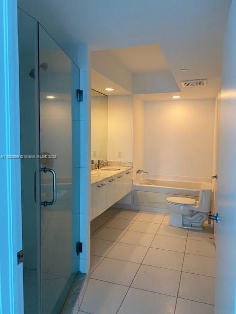 55 SE 6th St # 2100