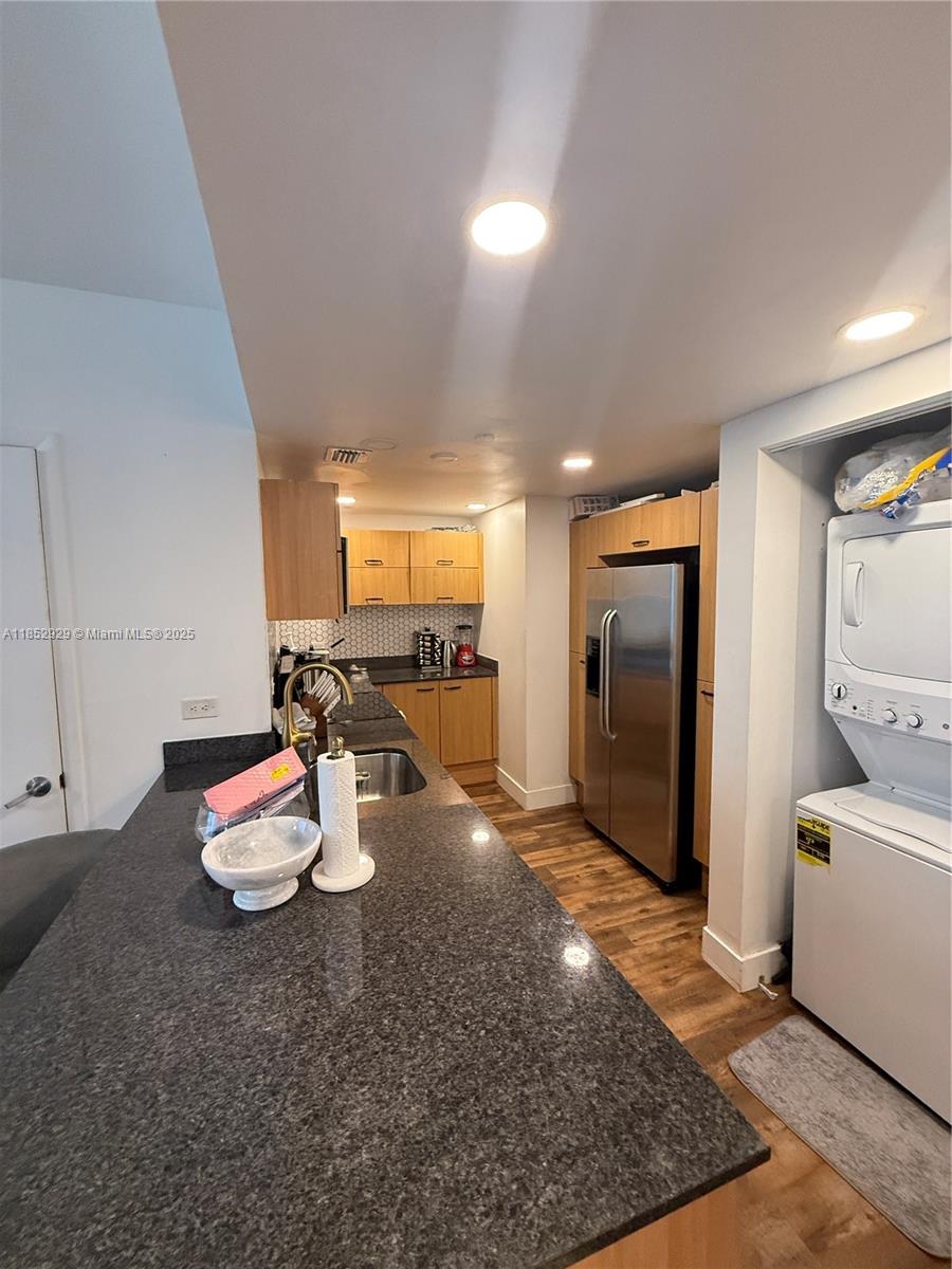 350 S Miami Ave Unit: 1803