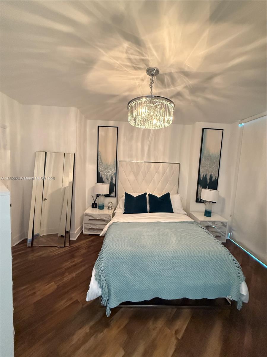 350 S Miami Ave Unit: 1803
