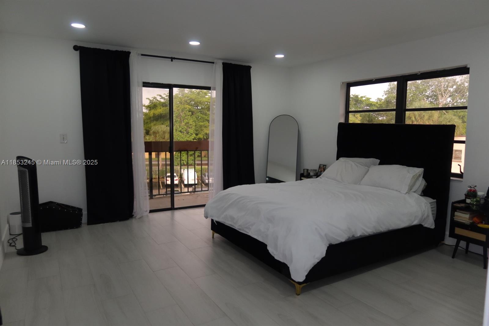 8660 SW 149th Ave # 211