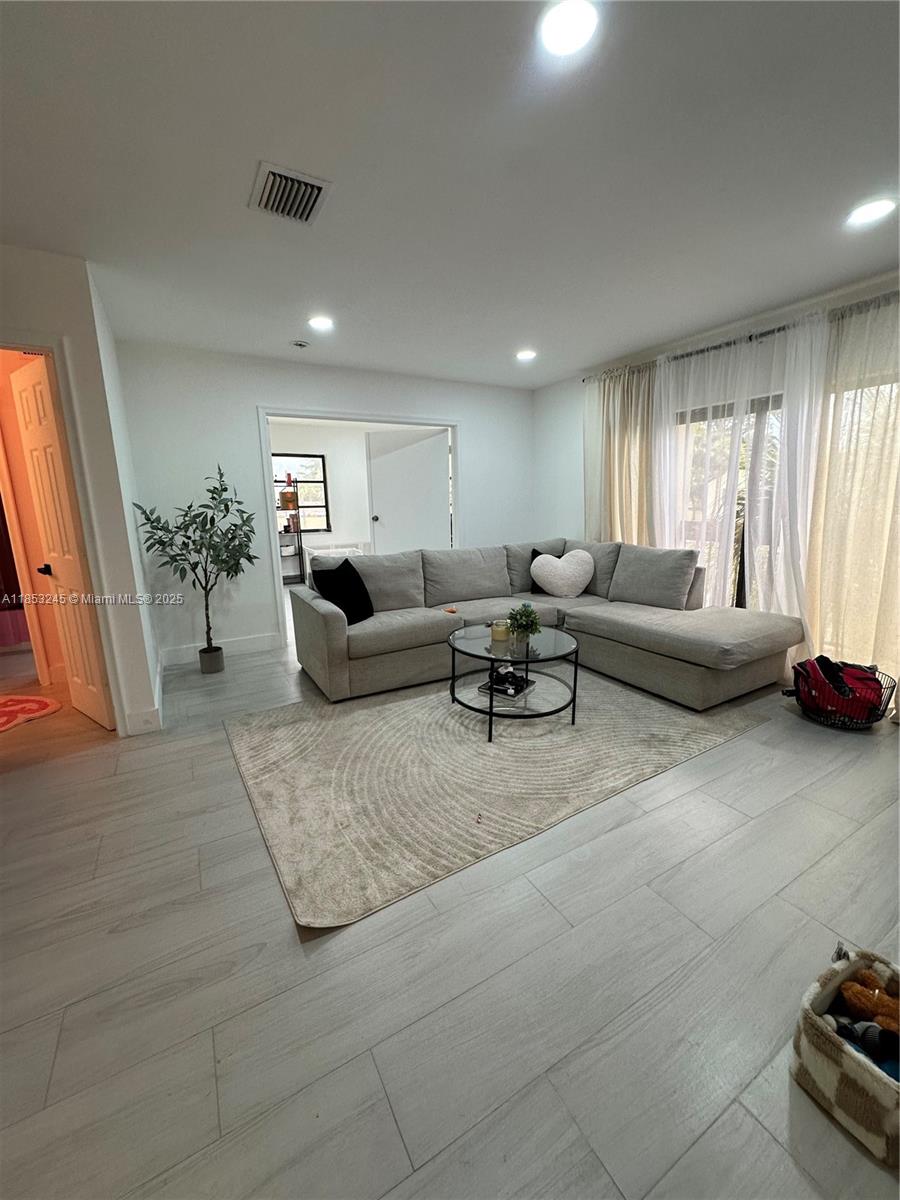 8660 SW 149th Ave # 211