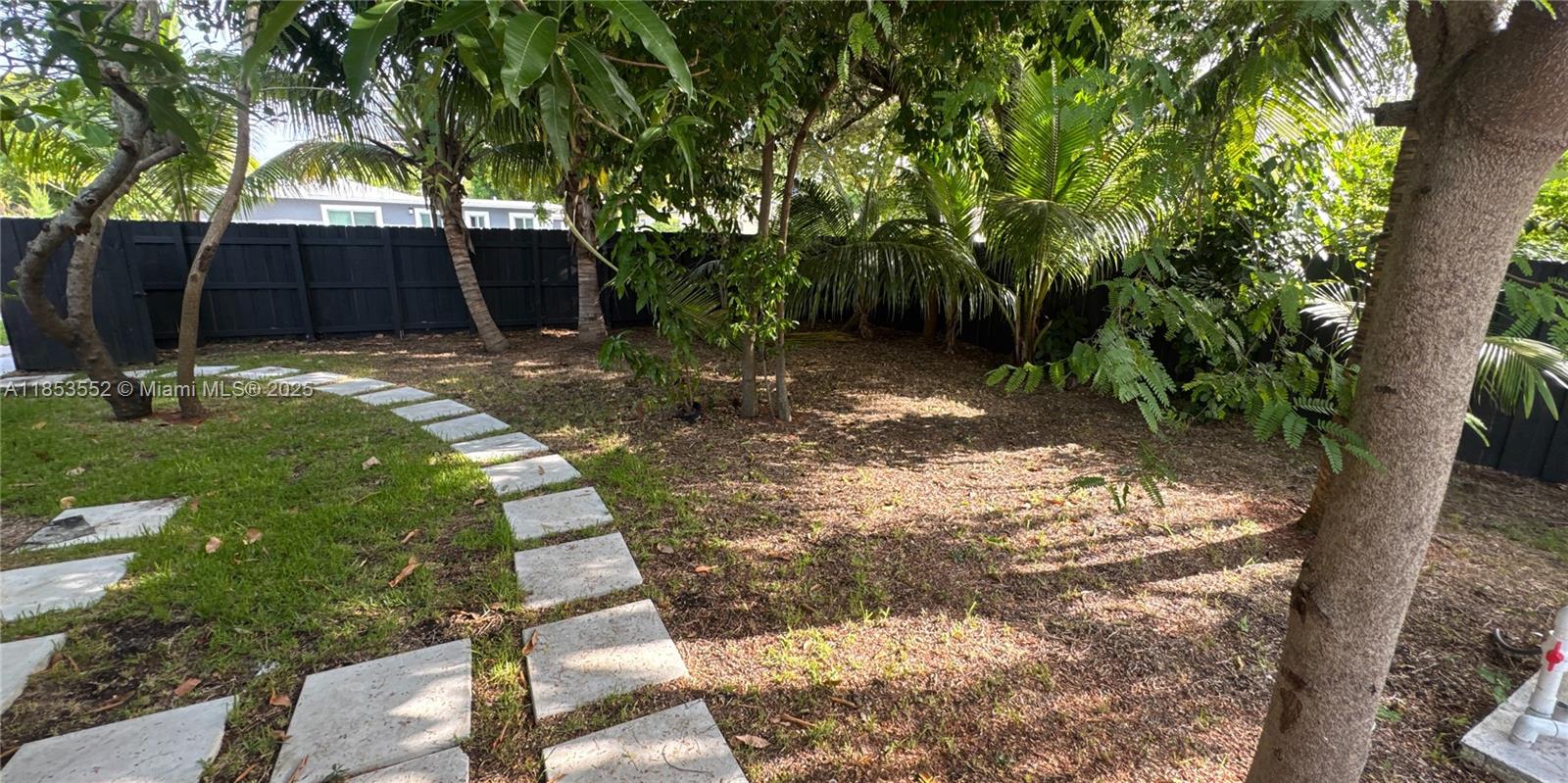 12800 NE 12th Ave # 1