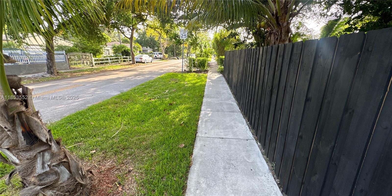 12800 NE 12th Ave # 1