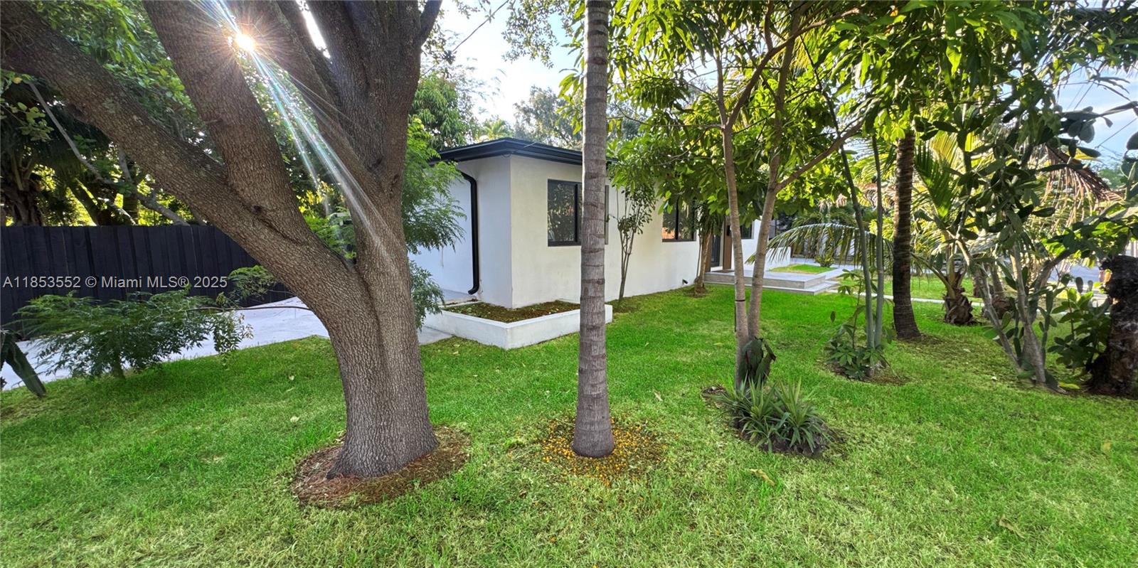 12800 NE 12th Ave # 1