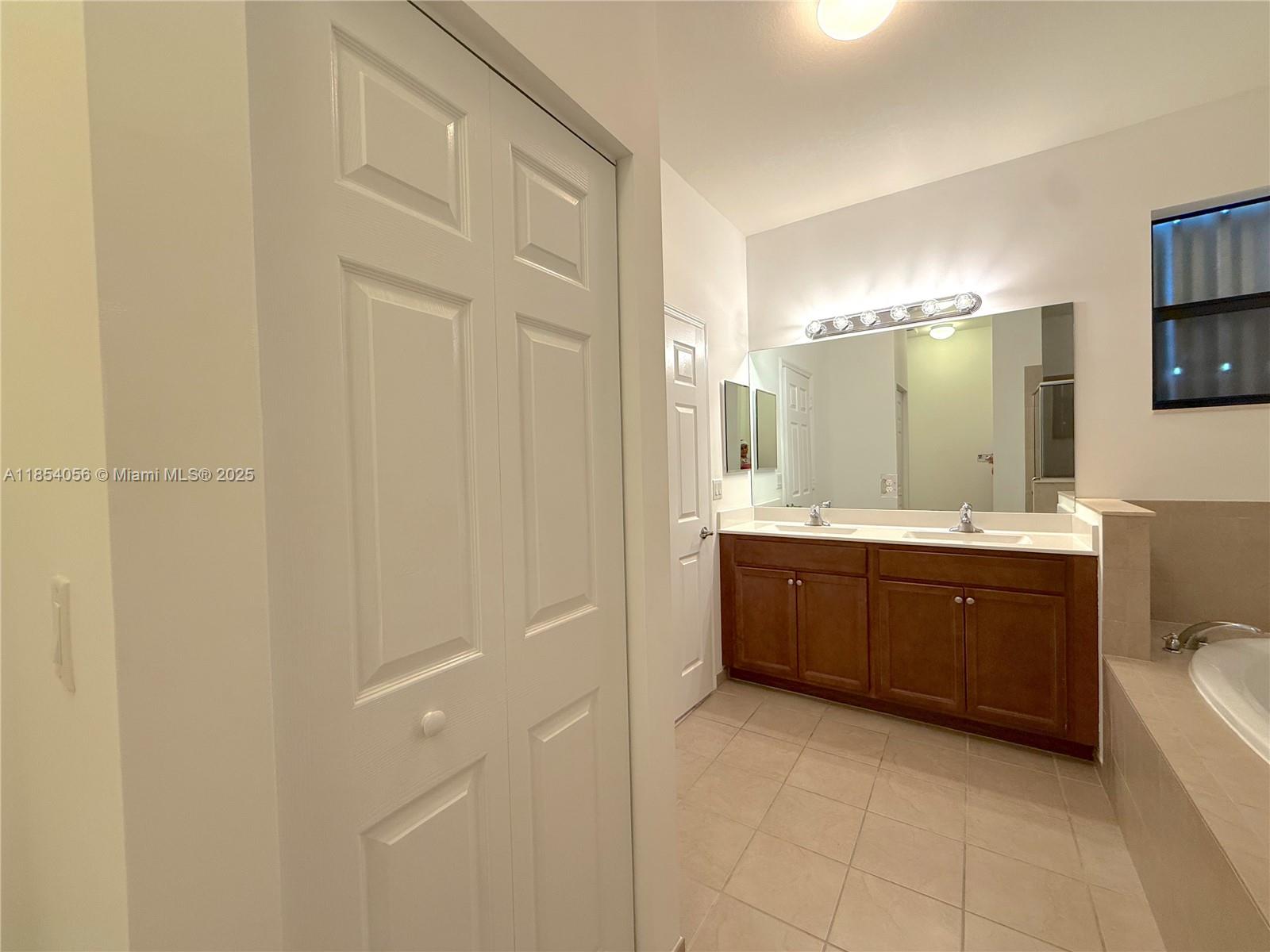 4228 SW 166th Ct # 4228