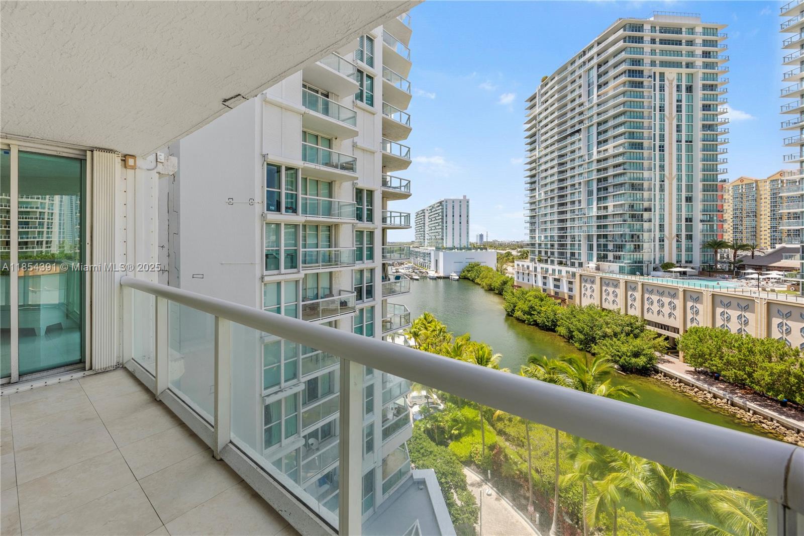 16500 Collins Ave # 851