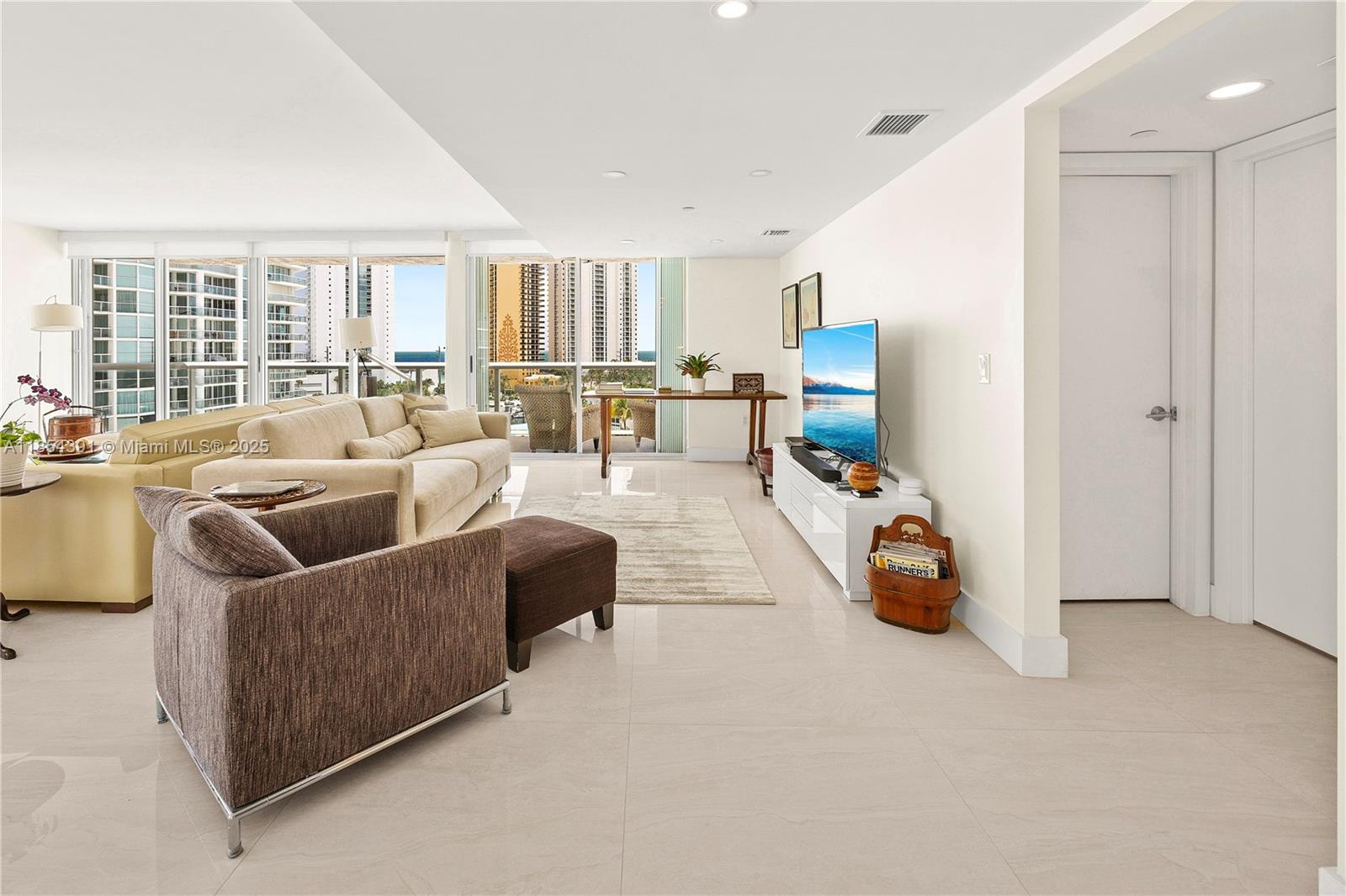 16500 Collins Ave # 851