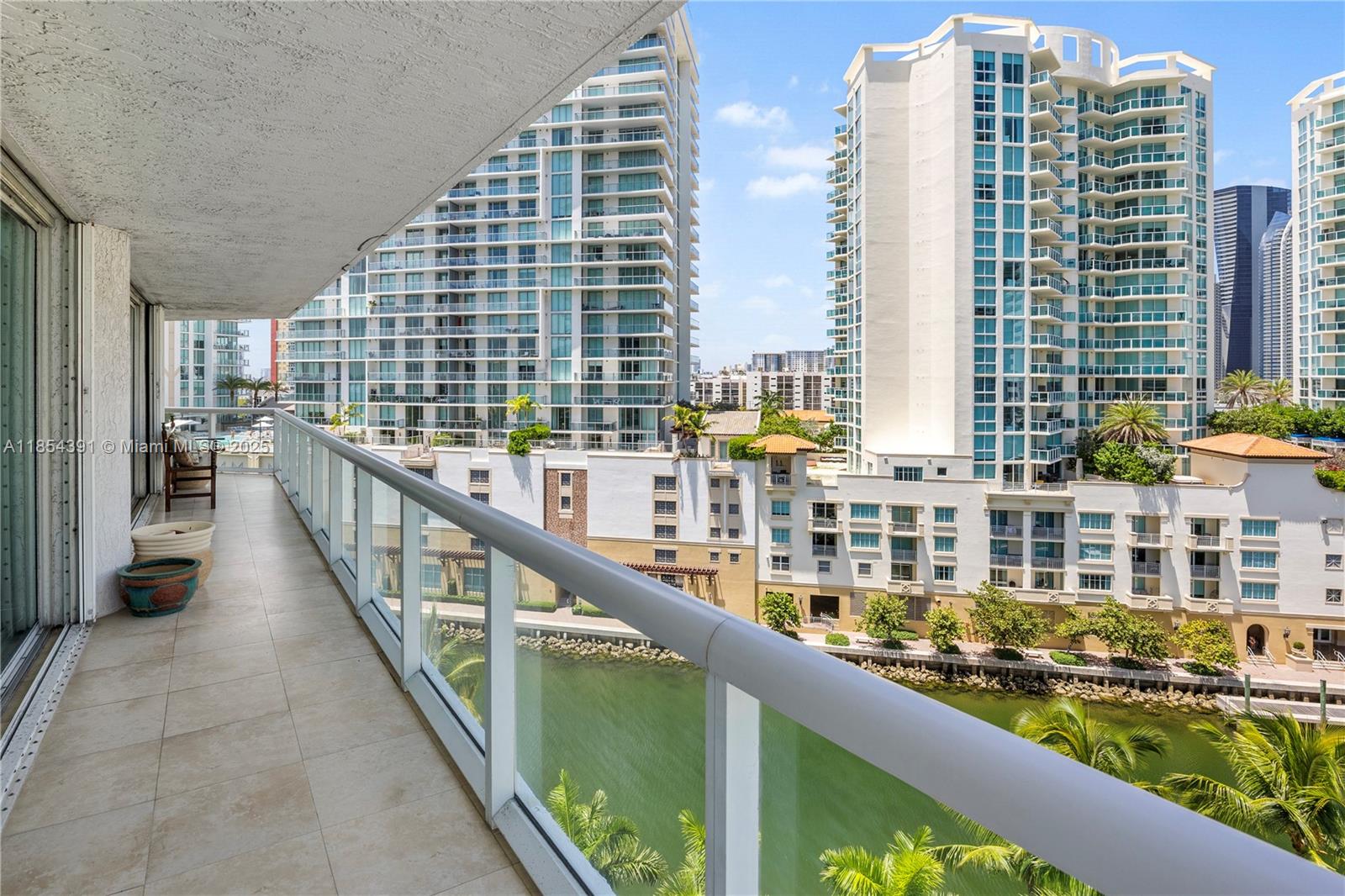 16500 Collins Ave # 851