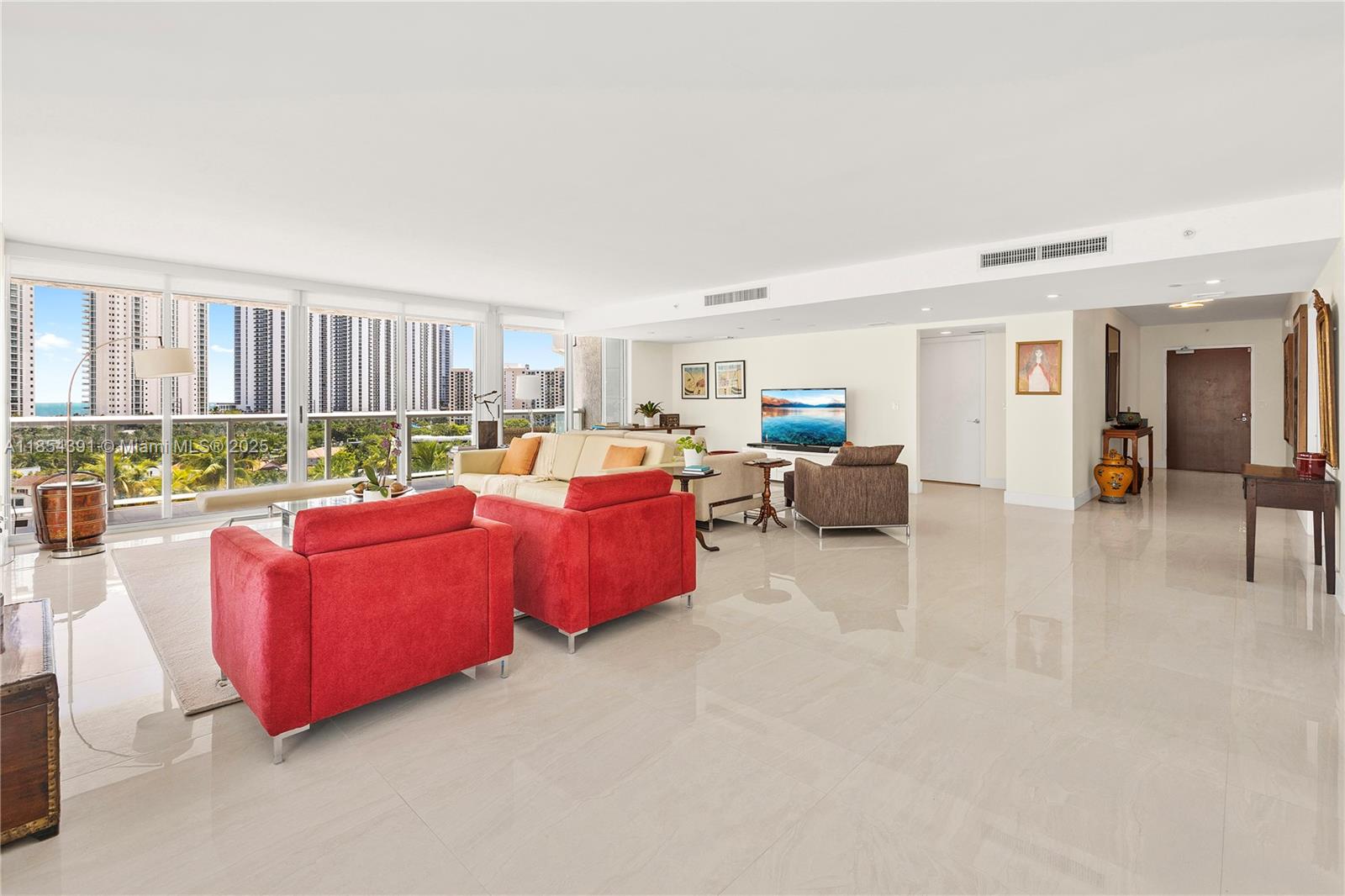 16500 Collins Ave # 851