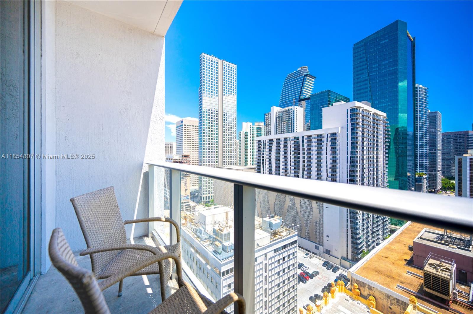151 SE 1st St # 2303