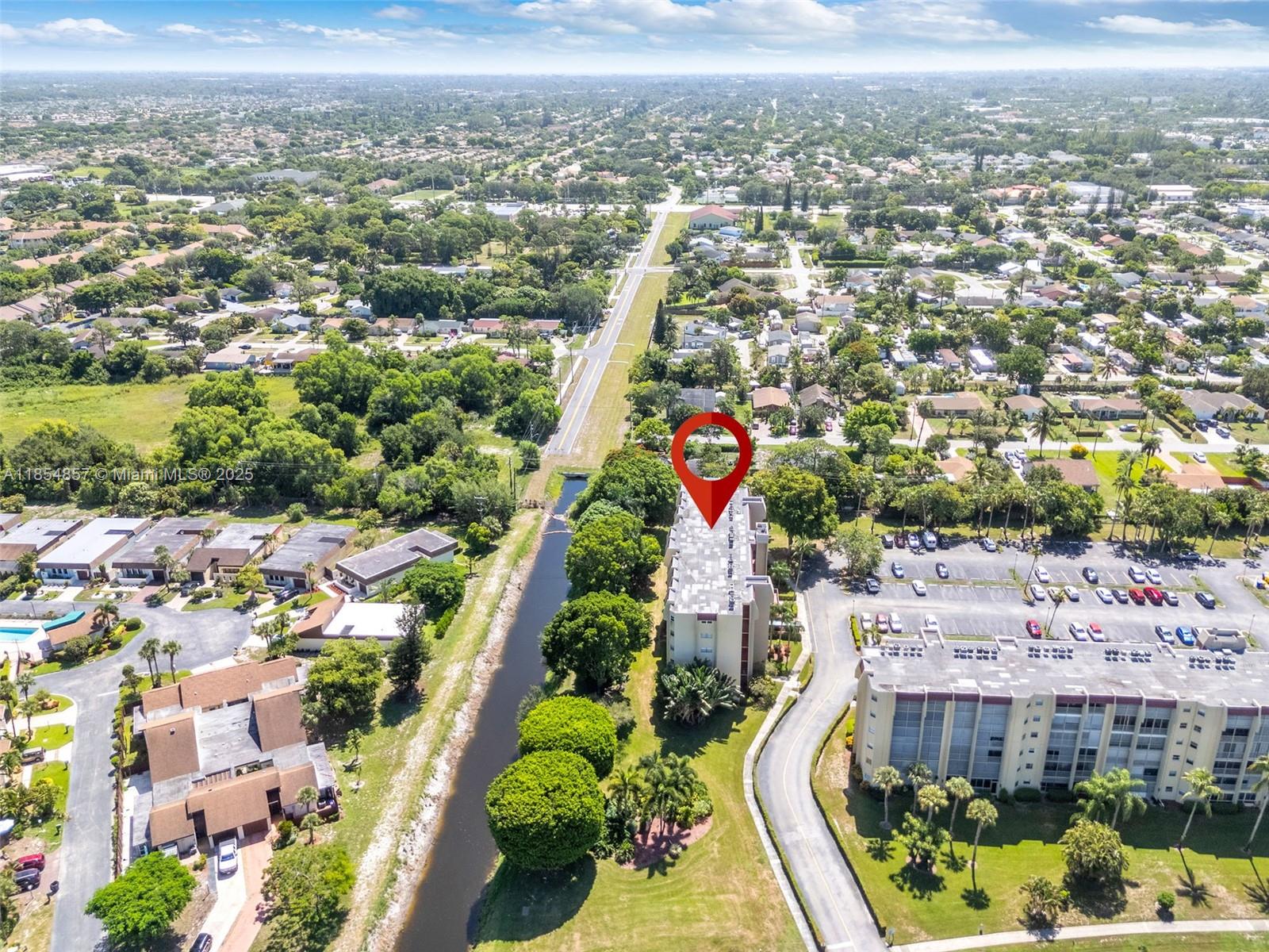 3524 Via Poinciana # 302