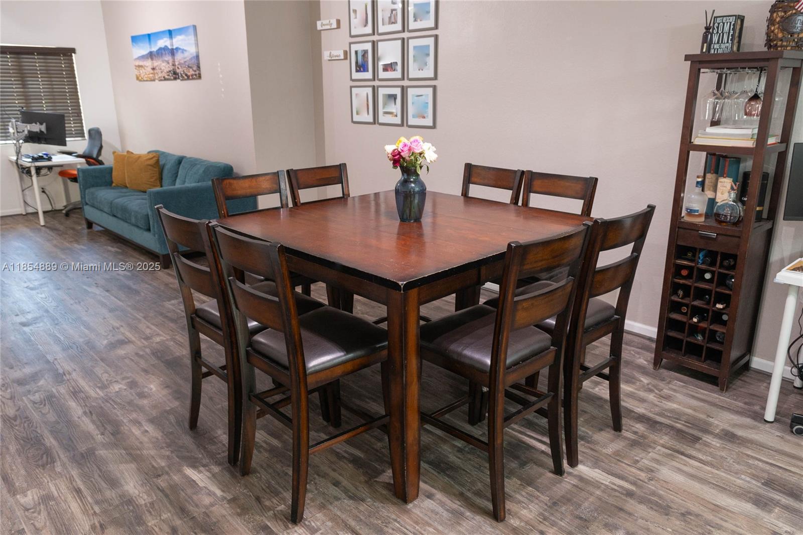 911 Hillcrest Ct # 3