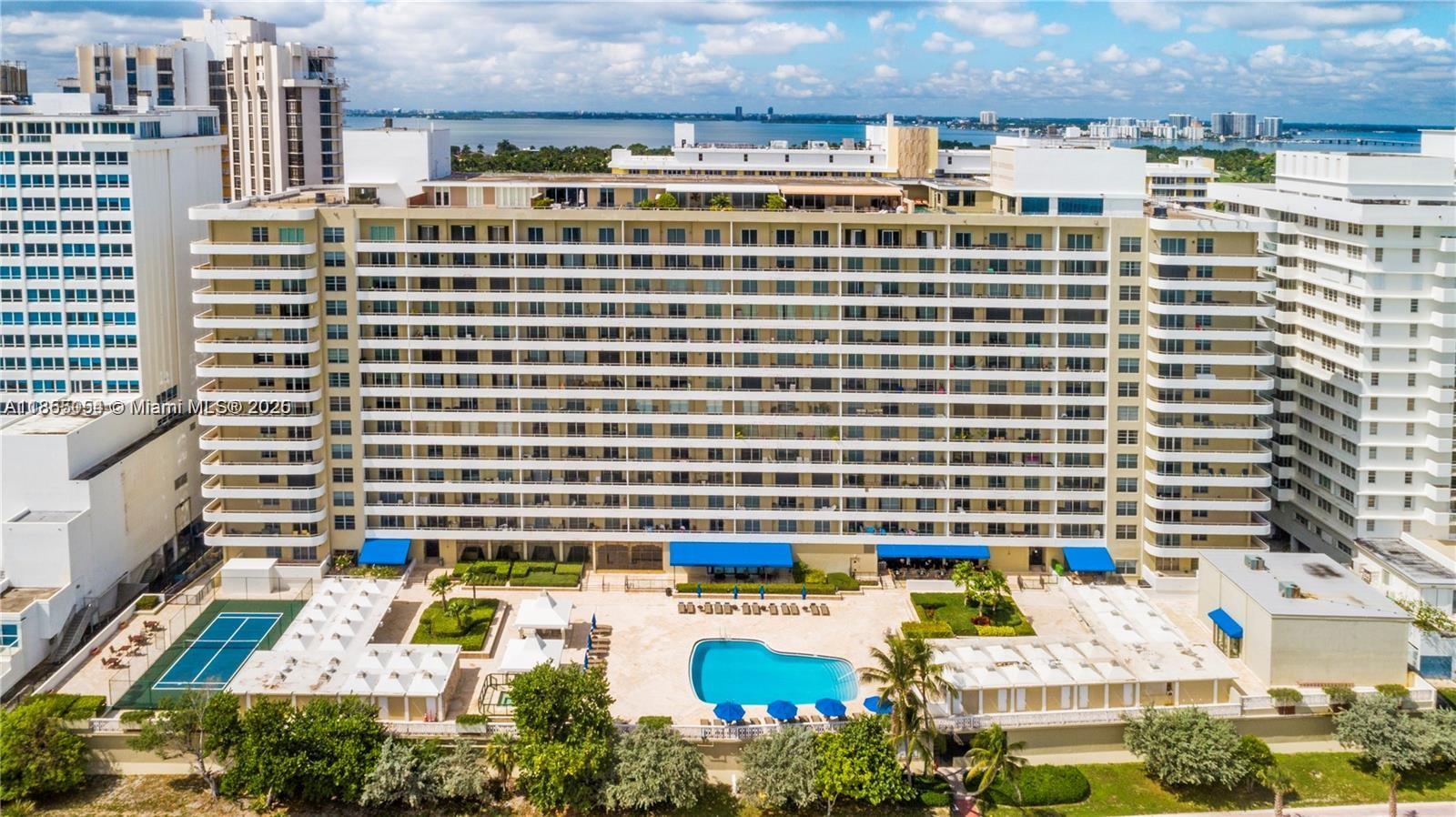 5555 Collins Ave # 4P