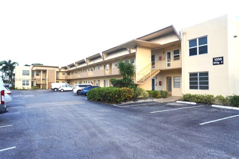 1350 Atlantic Shores Blvd # 309