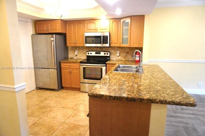 1350 Atlantic Shores Blvd # 309