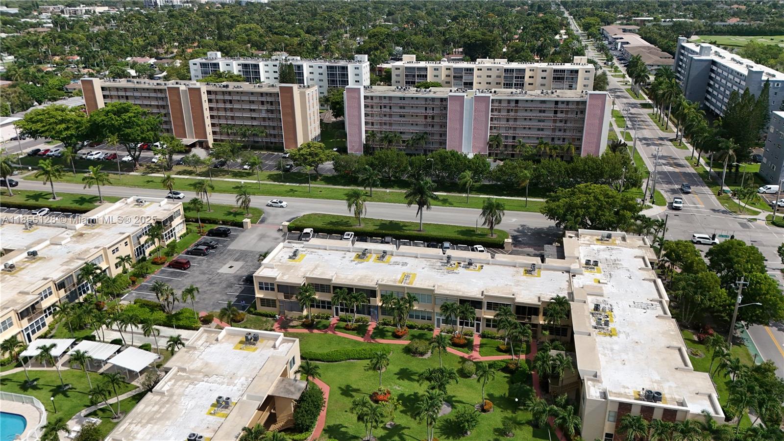 1350 Atlantic Shores Blvd # 309