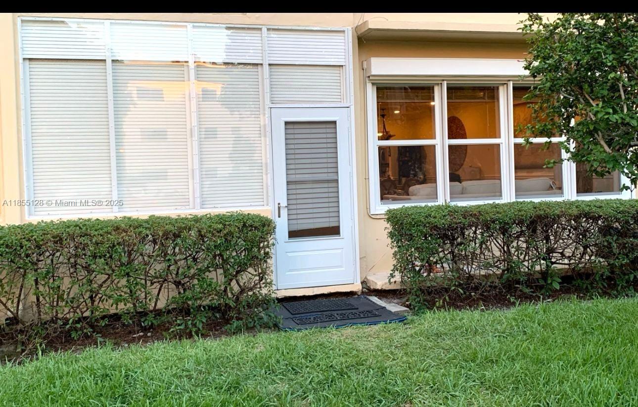 1350 Atlantic Shores Blvd # 309