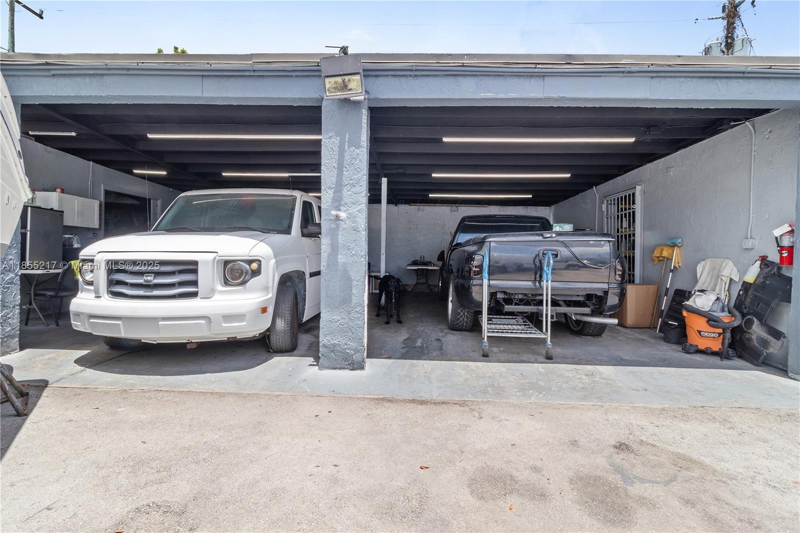 1235 NW 54th St