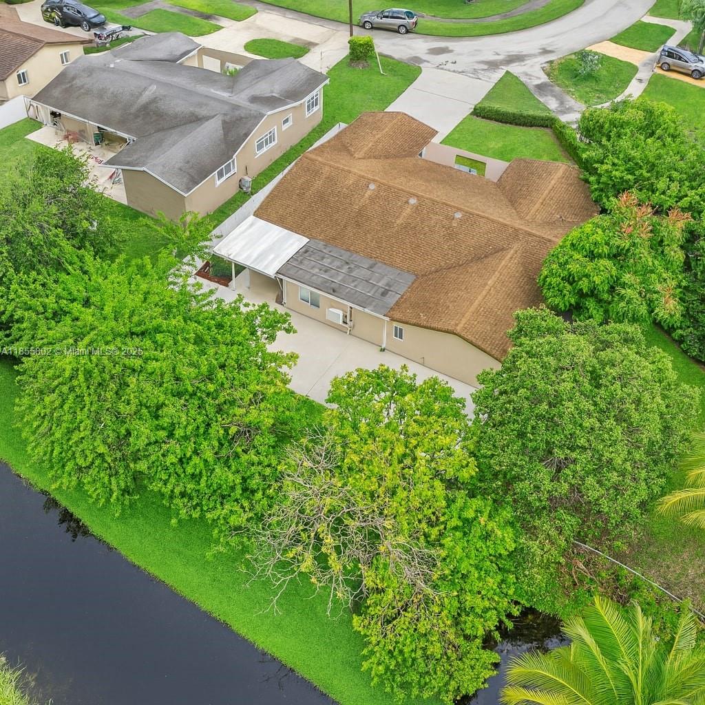 110 NW 78th Ave