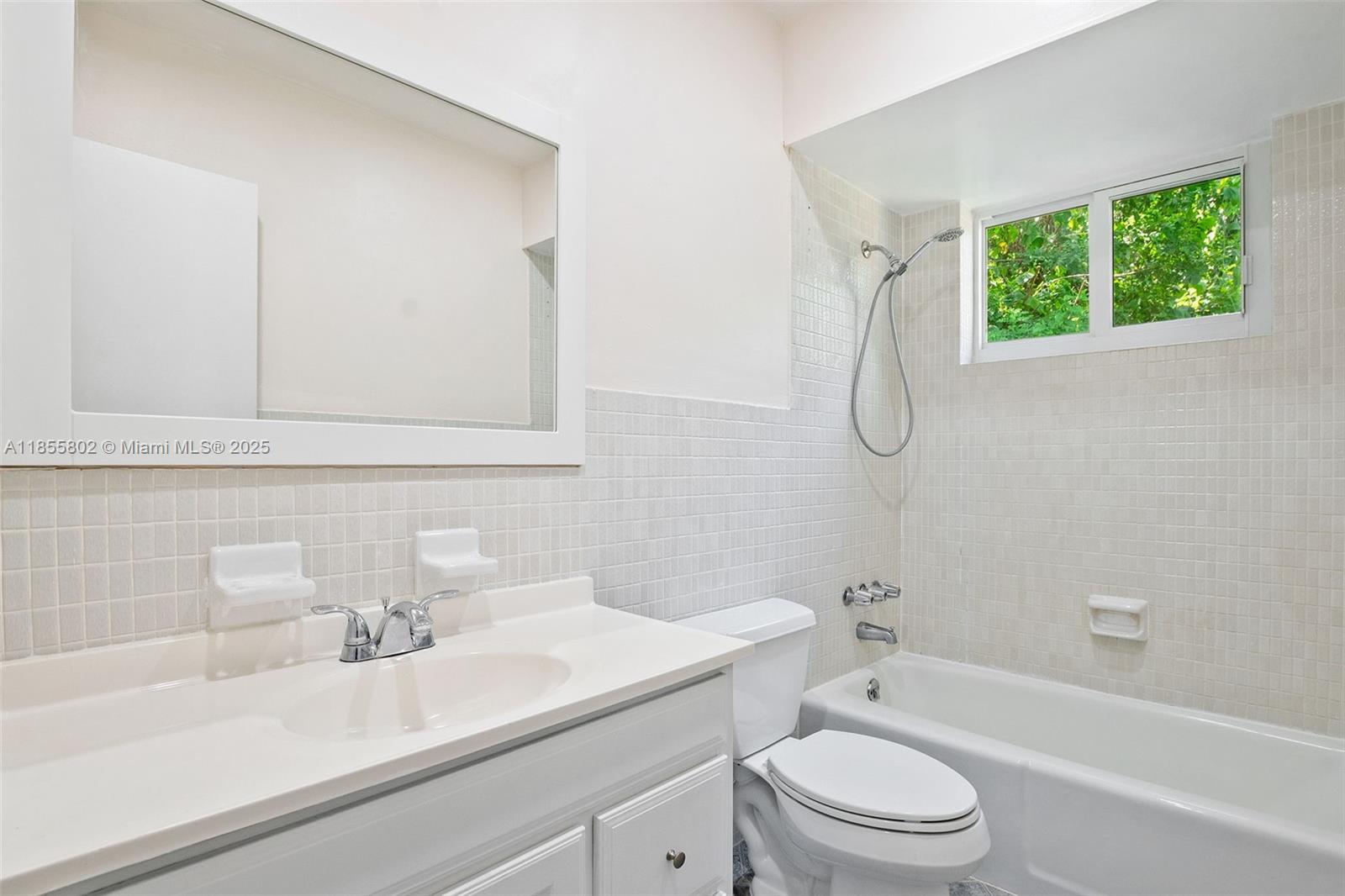 110 NW 78th Ave