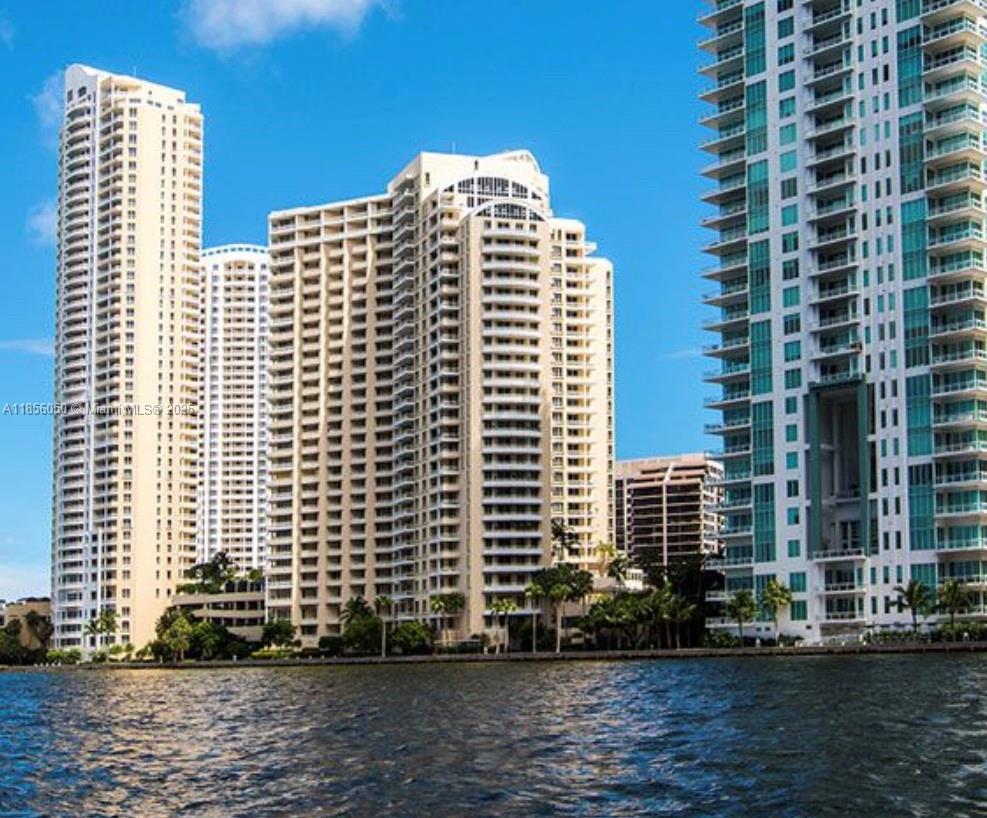 888 Brickell Key Dr # 2412