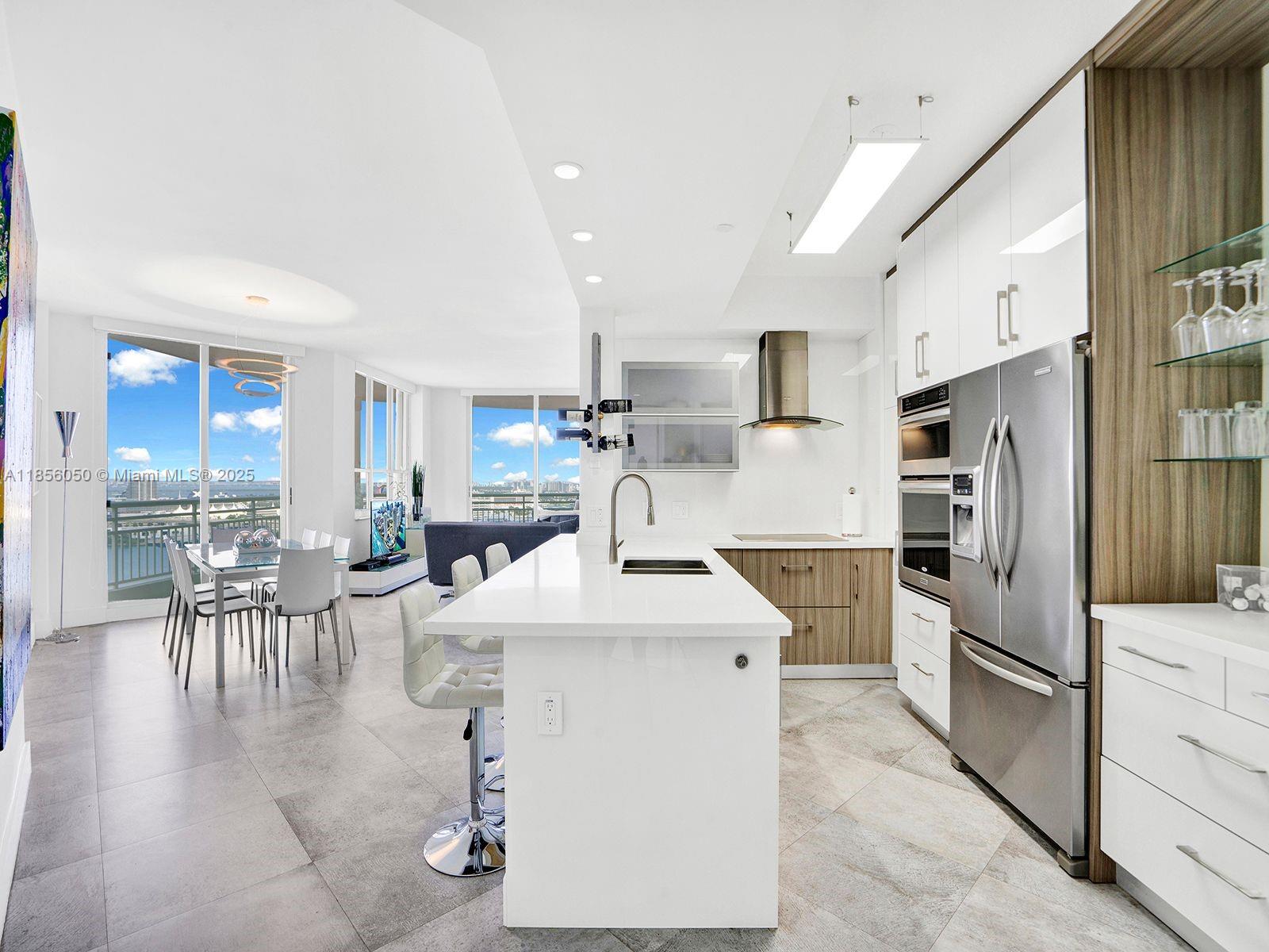 888 Brickell Key Dr # 2412