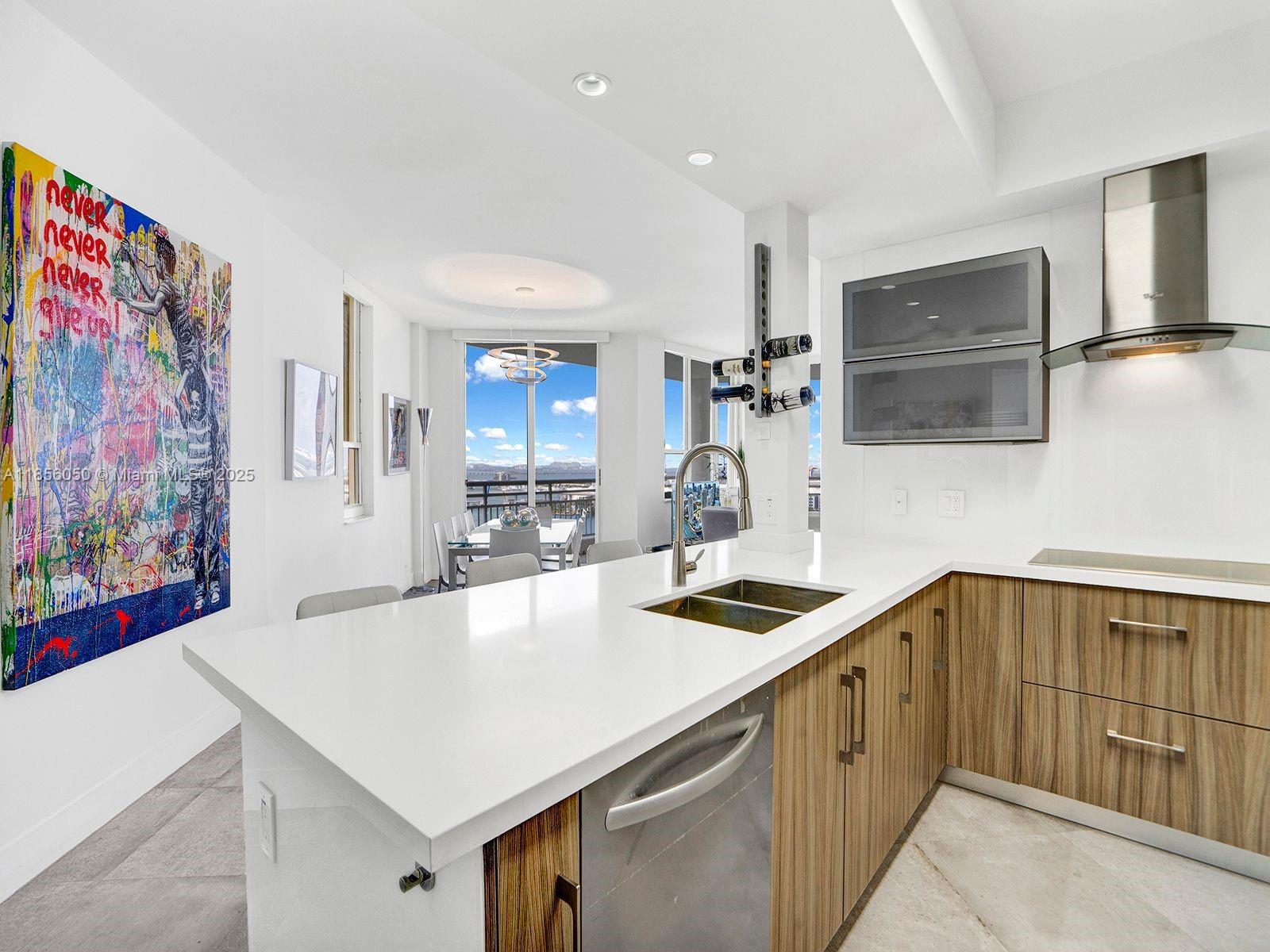 888 Brickell Key Dr # 2412