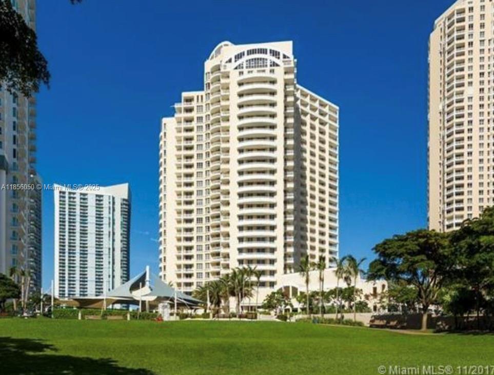 888 Brickell Key Dr # 2412