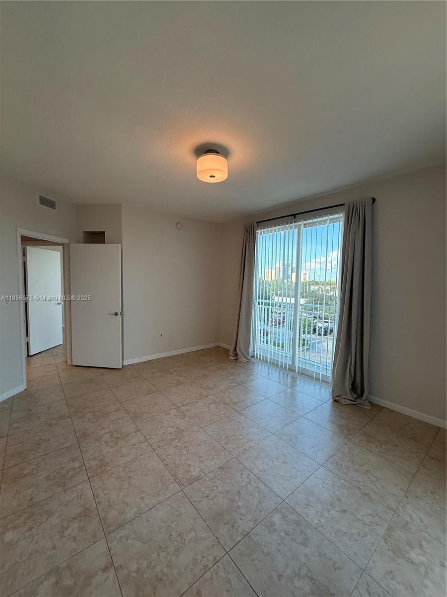 7270 SW 89th St # C301