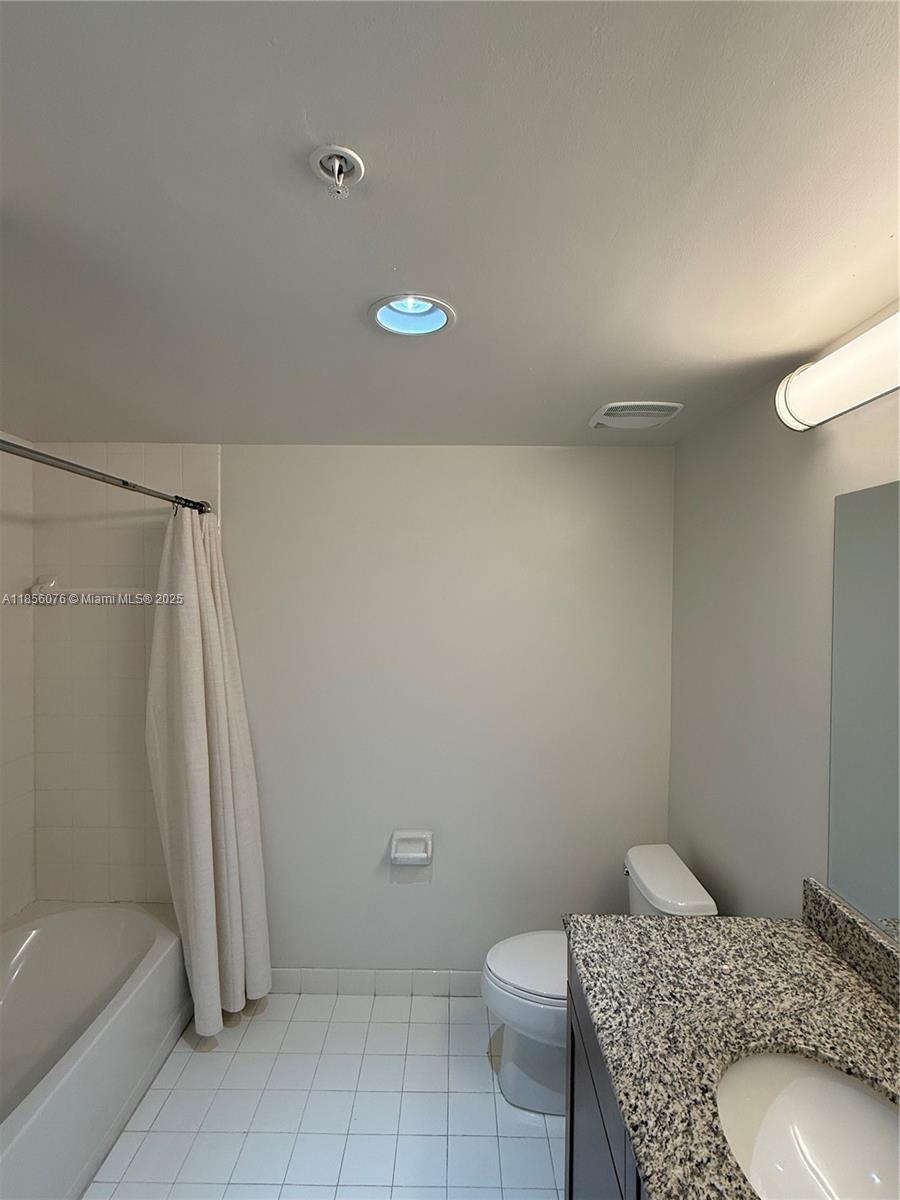 7270 SW 89th St # C301