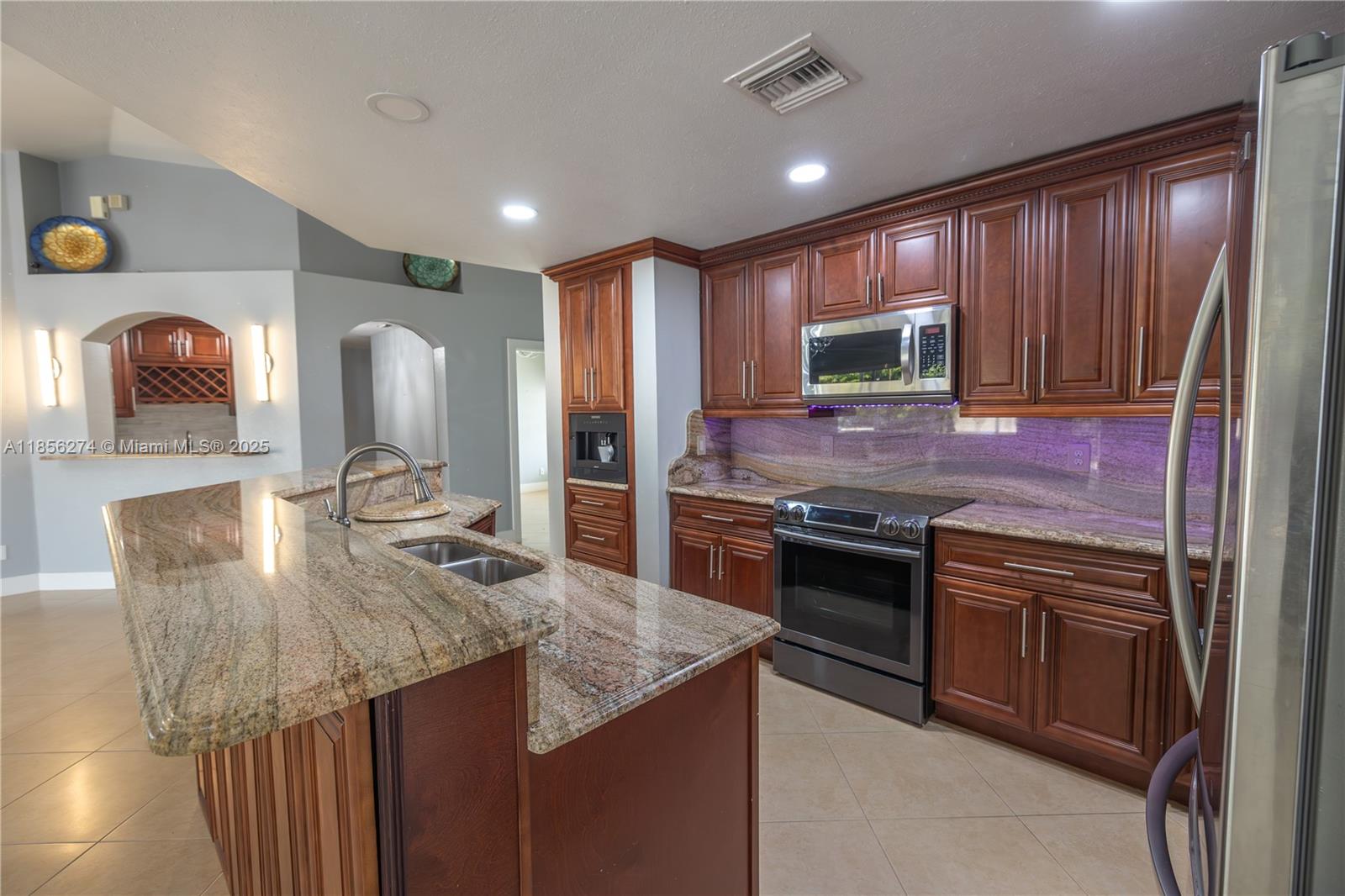 1208 NW 21st PL # 52